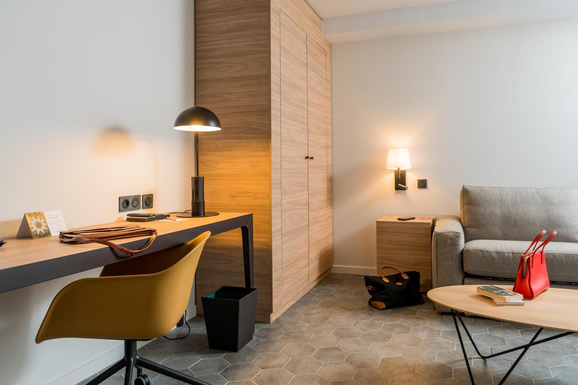 Dolce By Wyndham Versailles - Domaine Du Montcel Hotel 4*