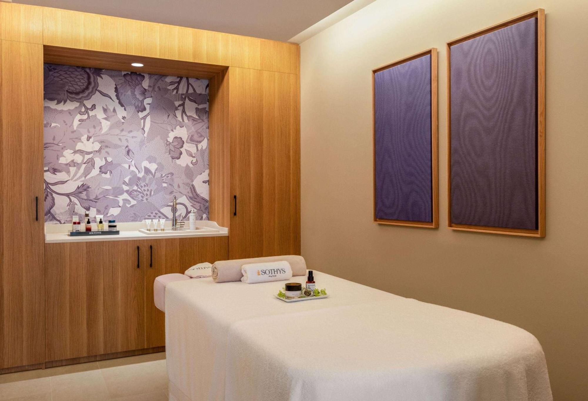 Dolce By Wyndham Versailles - Domaine Du Montcel Hotel 4*